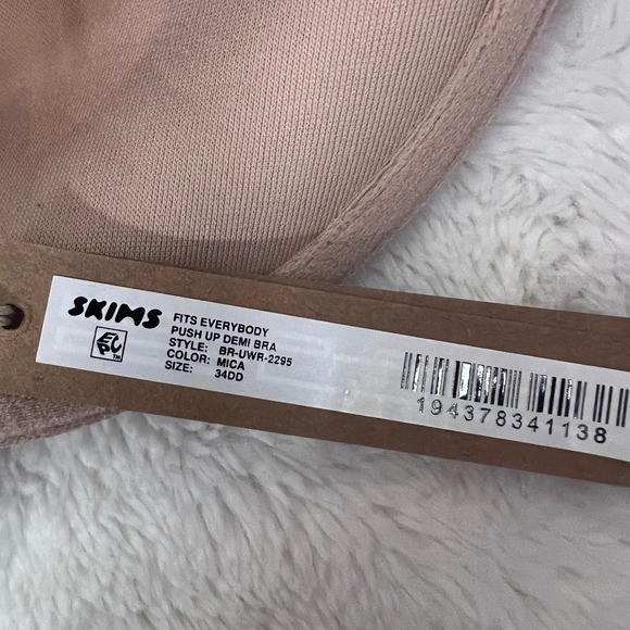 SKIMS Fits Everybody Push Up Demi Bra Mica Tan BR-UWR-2295 Size 34DD NWT - Picture 8 of 9